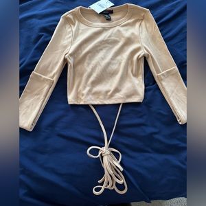 Long sleeve crop top